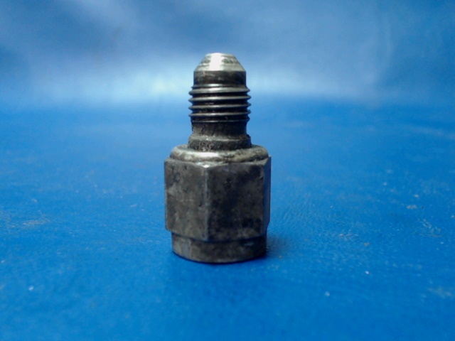 5056002-5 Cessna - RESTRICTOR - REDUCER